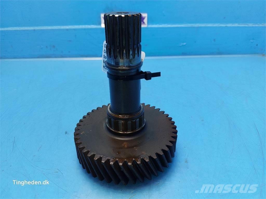 CASE Puma 185 Предаване