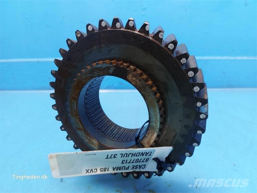 CASE Puma 185 Предаване