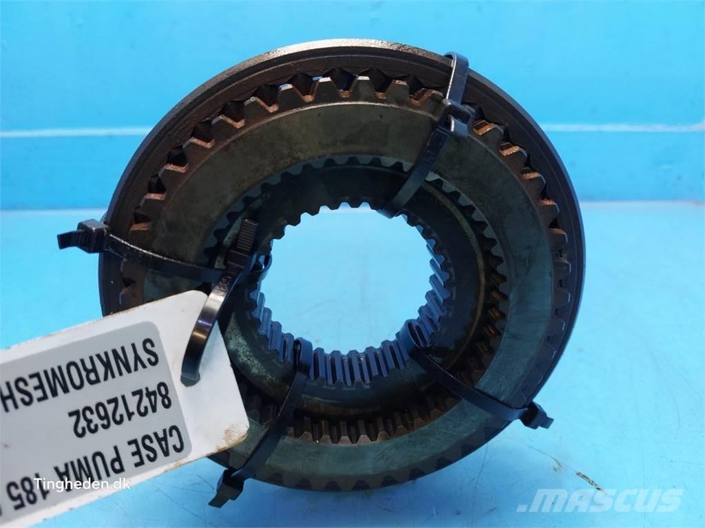 CASE Puma 185 Предаване