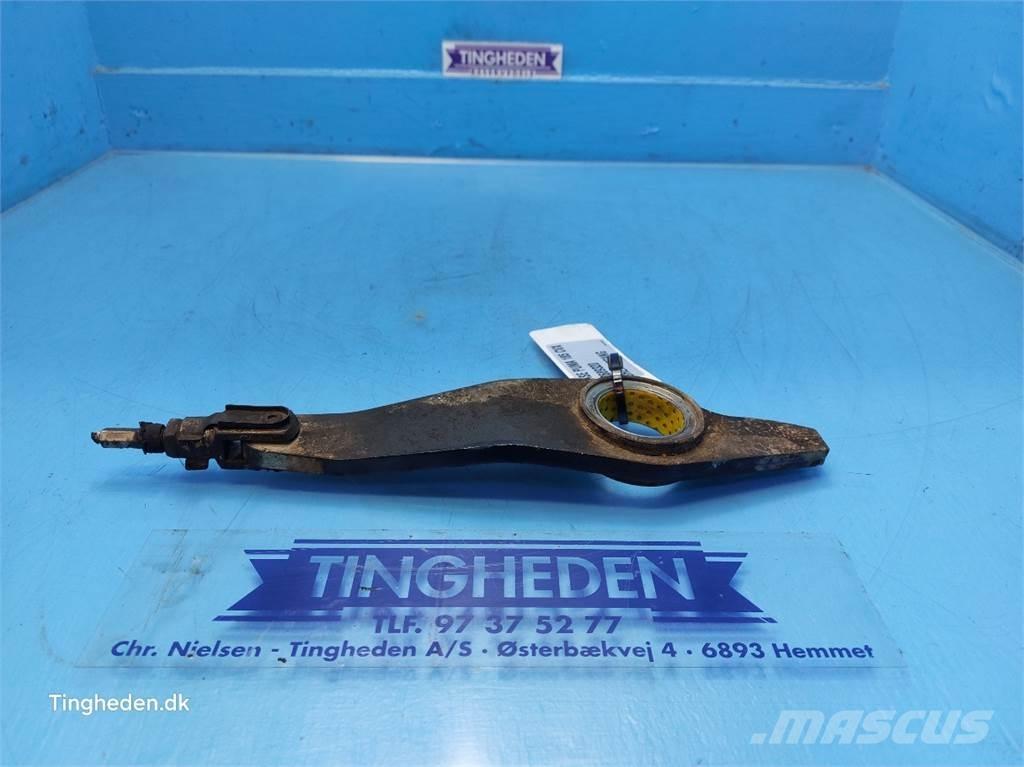 CASE Puma 185 Предаване