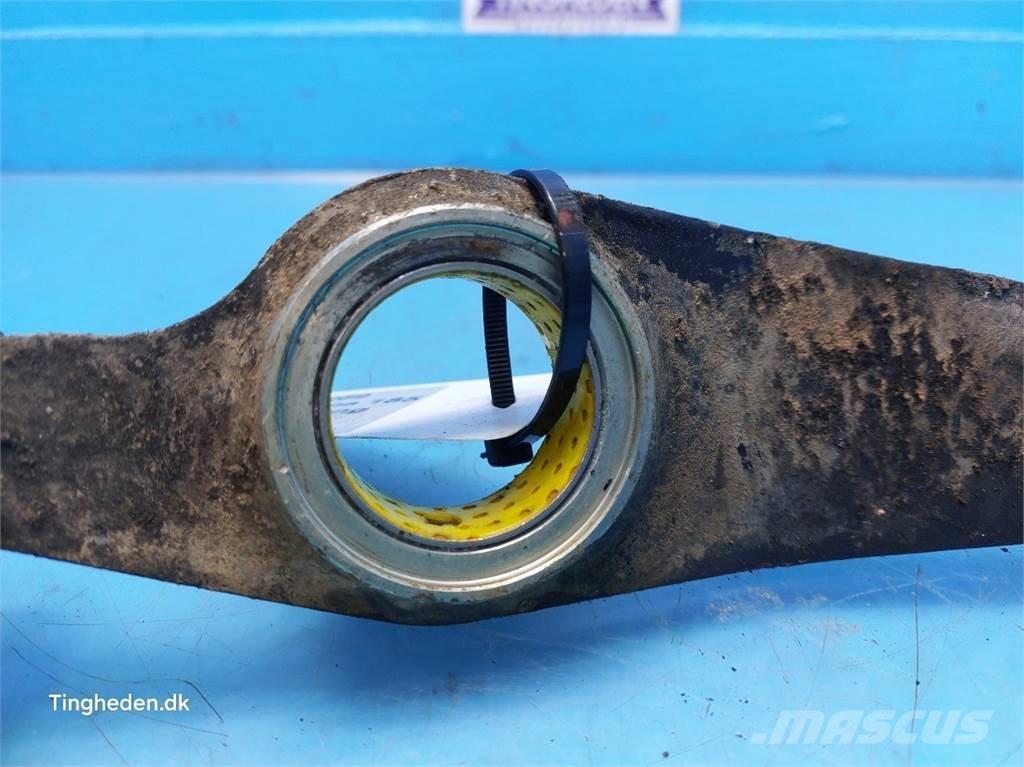 CASE Puma 185 Предаване