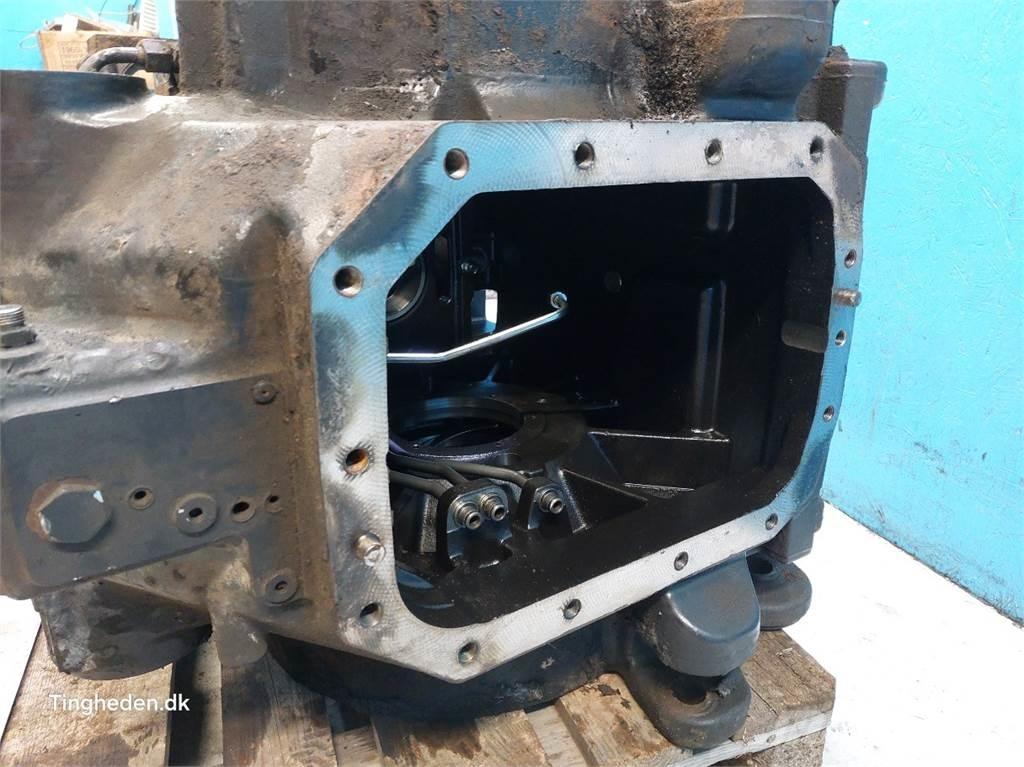 CASE Puma 185 Предаване