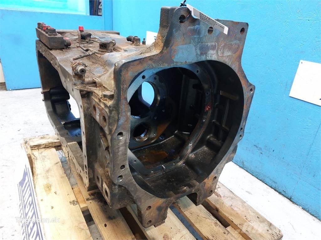 CASE Puma 185 Предаване