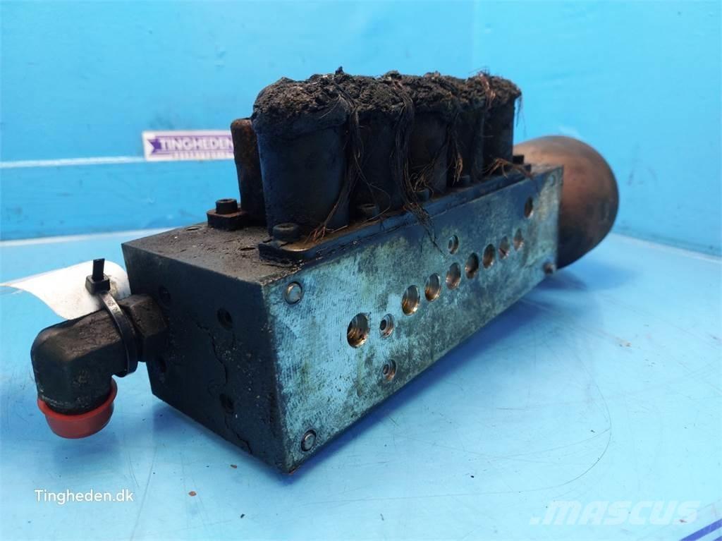 CASE Puma 185 Хидравлични