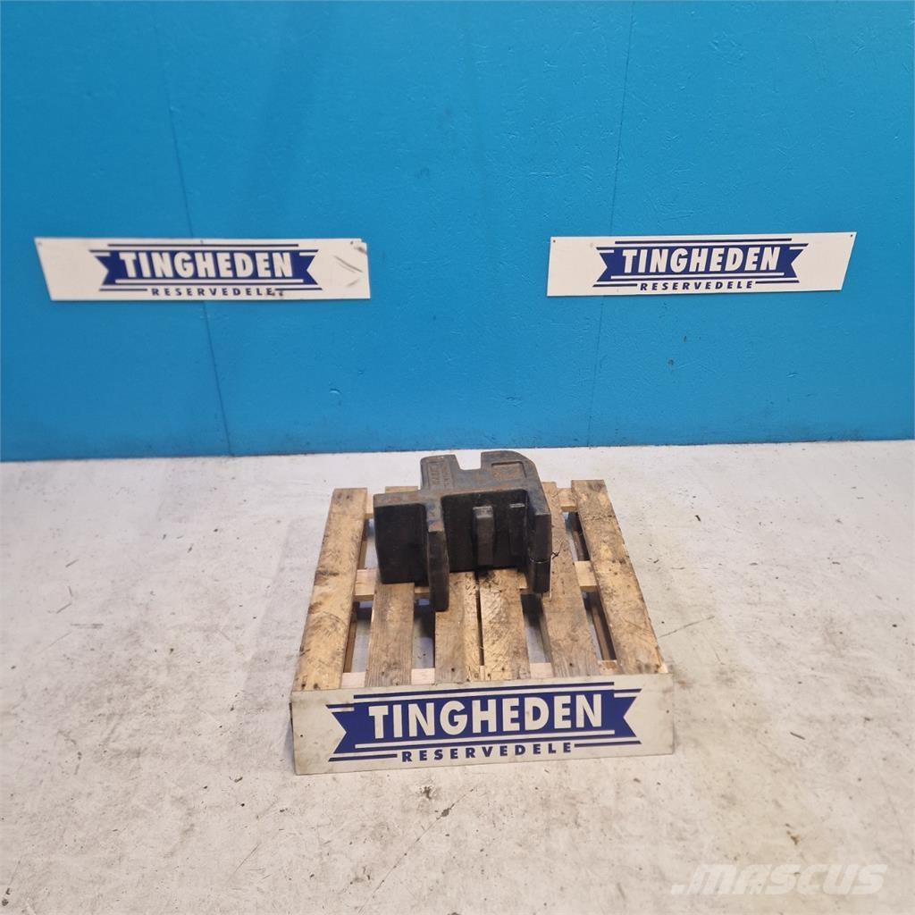 CASE Puma 200 Предни тежести
