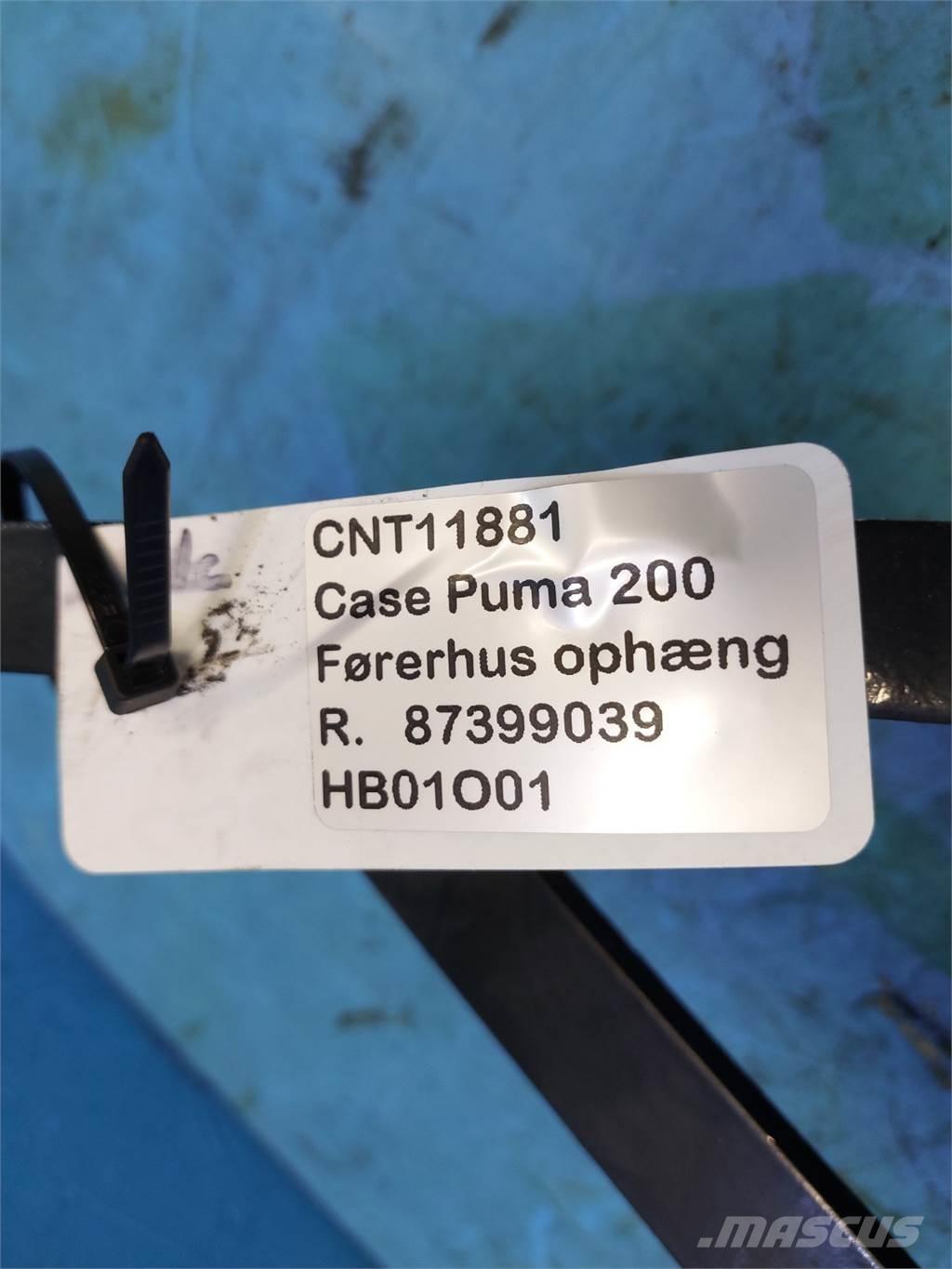 CASE Puma 200 Кабина