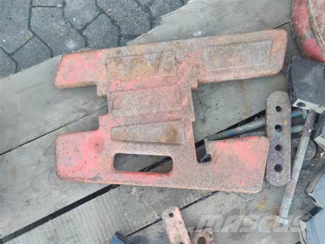 CASE Vægtklods Предни тежести
