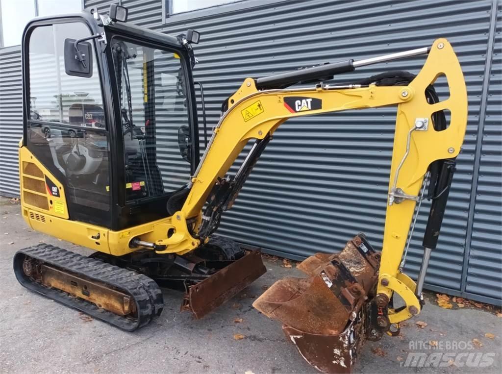CAT 301,7d Мини екскаватори < 7 т