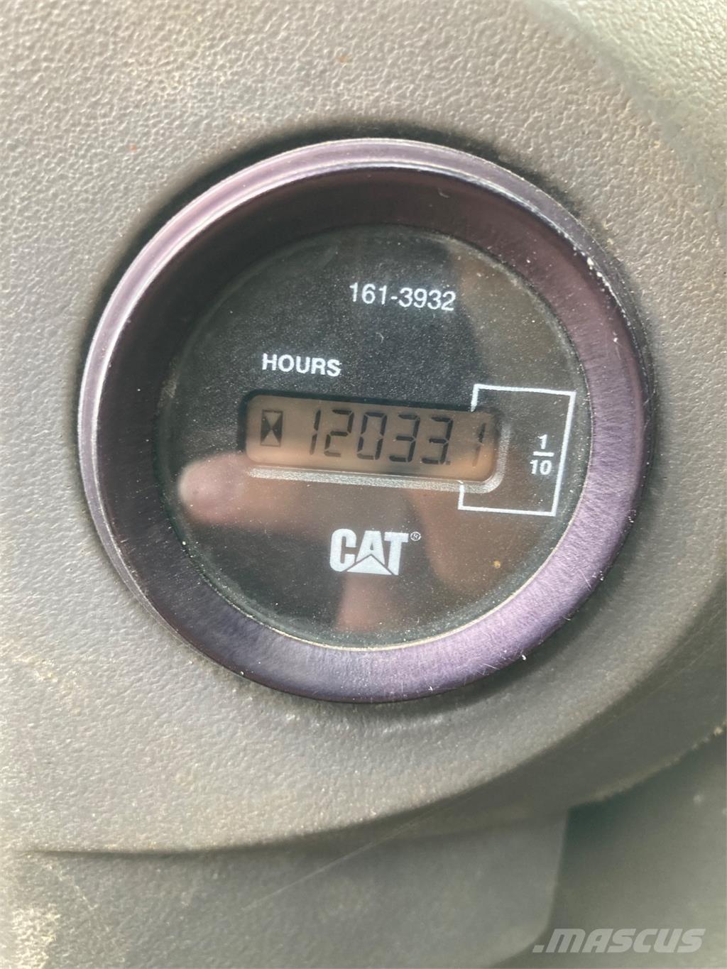 CAT 924G Колесни товарачи