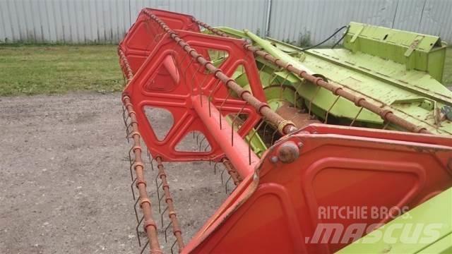 CLAAS 12 Косачки