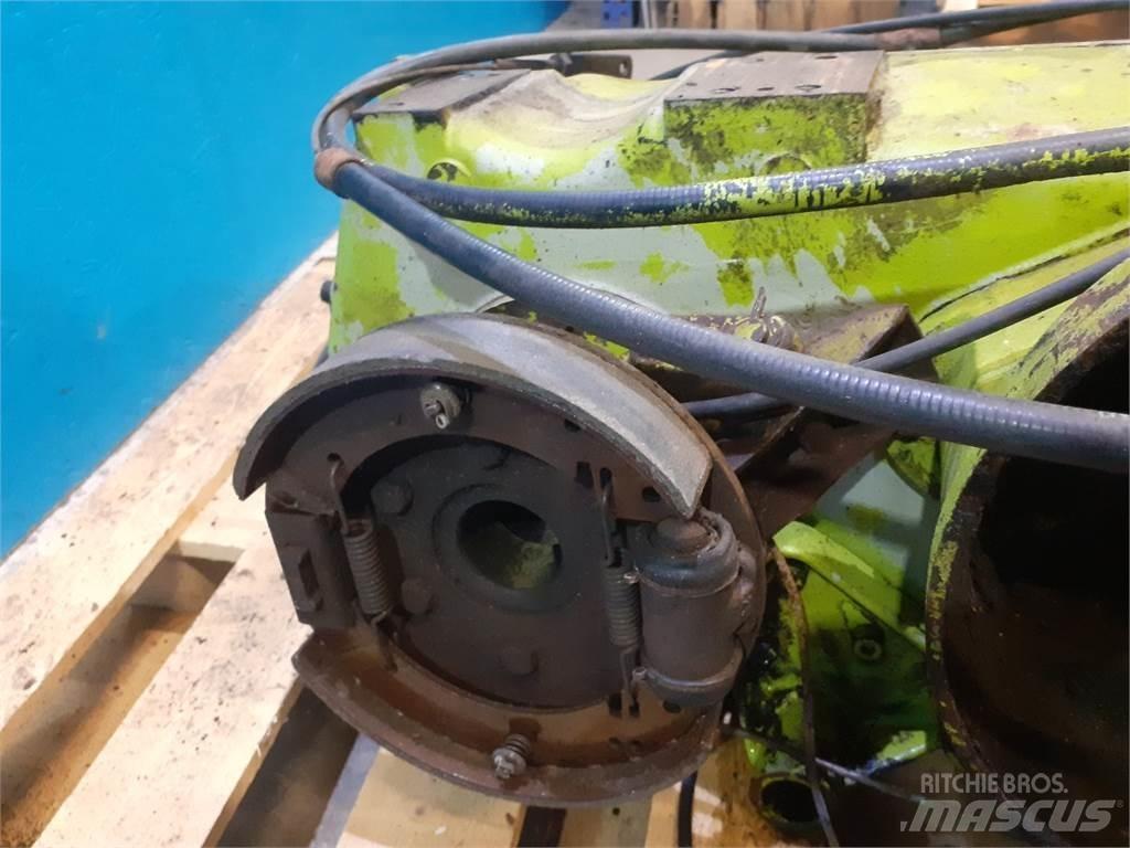 CLAAS Senator Предаване