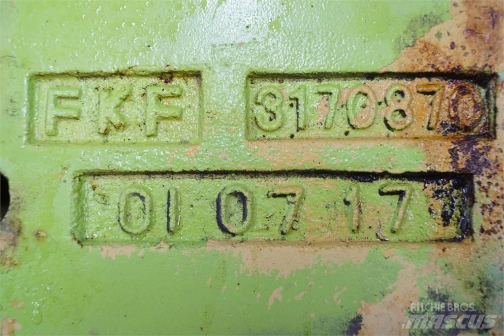 CLAAS Targo K70 Пресяващи кофи
