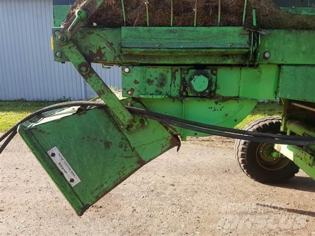 Deutz-Fahr M2680 Аксесоари  за комбайни