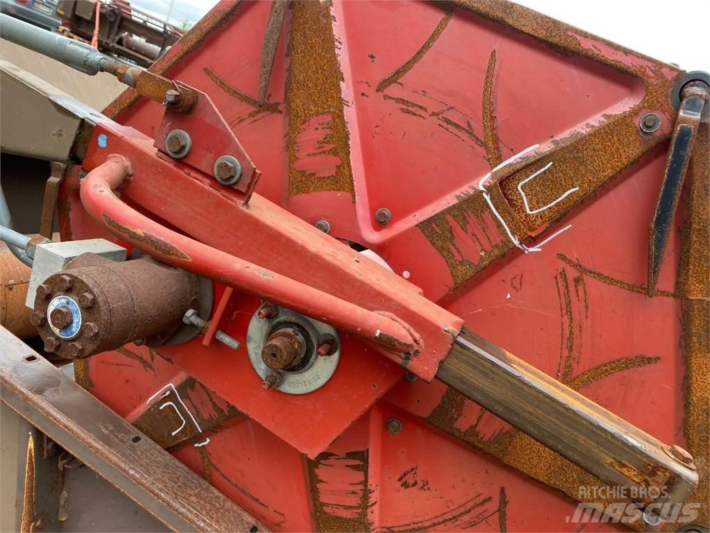 Dronningborg 16 Аксесоари  за комбайни