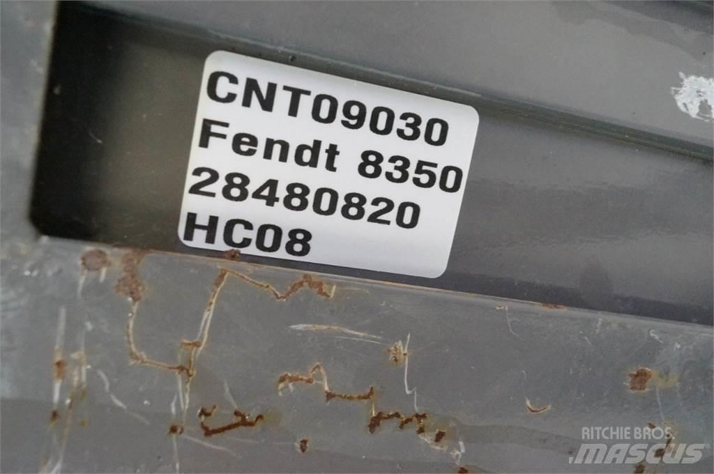 Fendt 8350 Разстилачки на пясък и сол