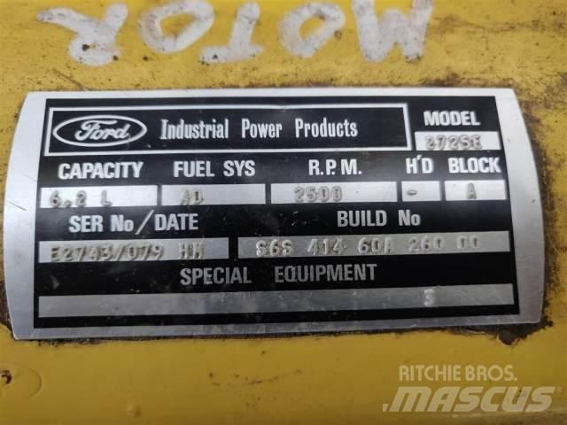 Ford 2725E Двигатели