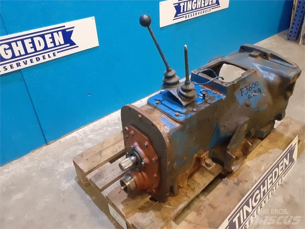 Ford 3600 Предаване