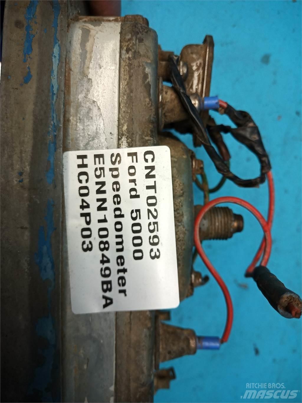 Ford 5000 Електроники