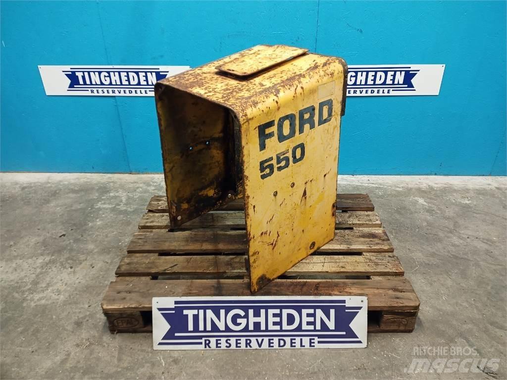 Ford 550 Пресяващи кофи
