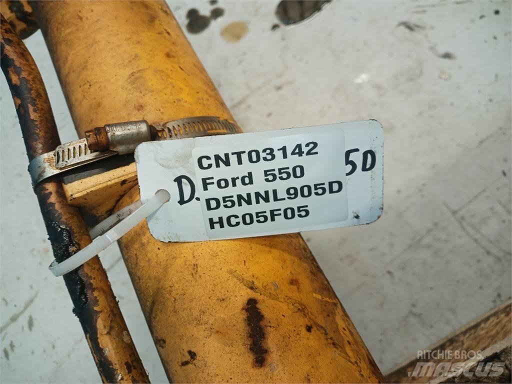 Ford 550 Стрели и рамена
