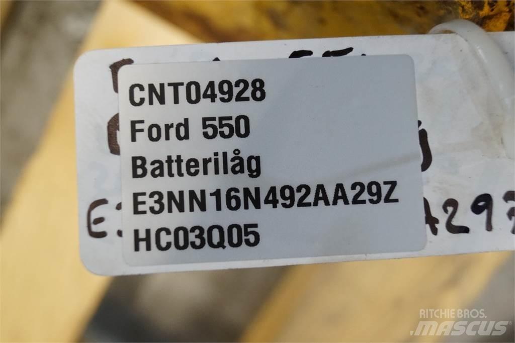 Ford 550 Пресяващи кофи
