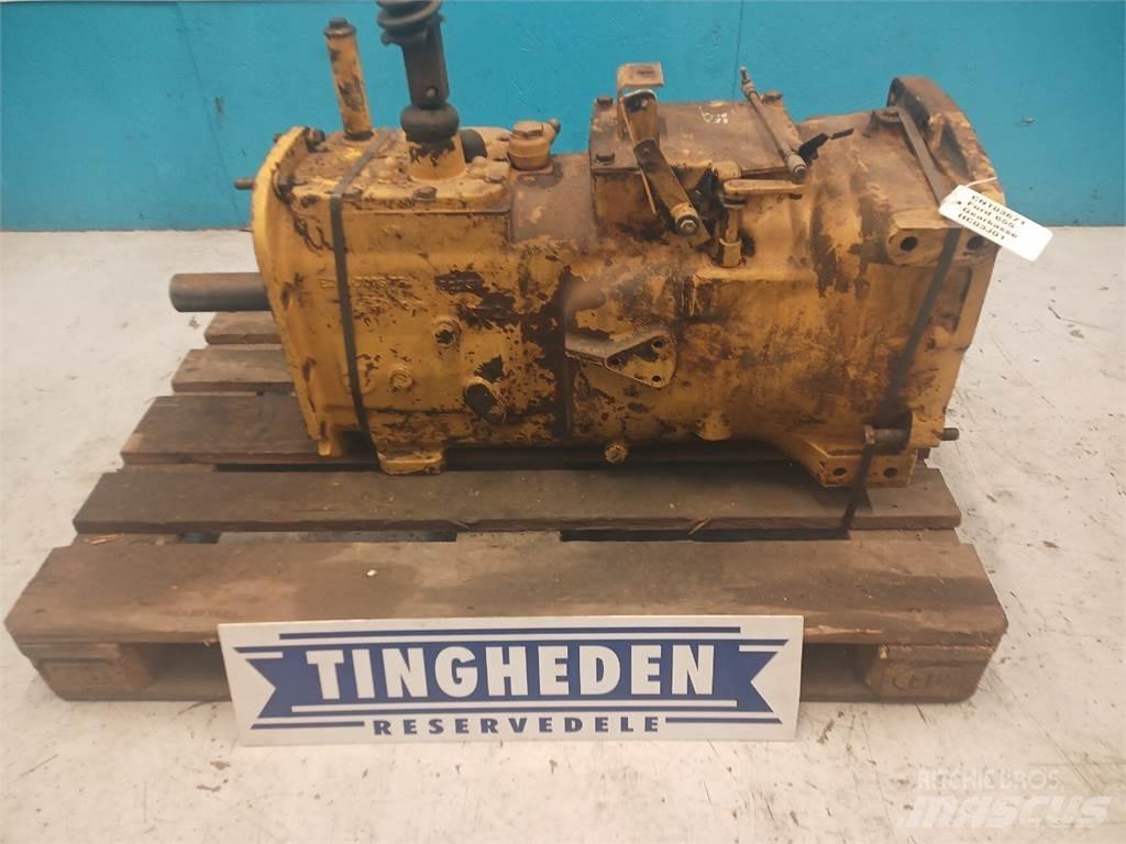 Ford 655 Предаване