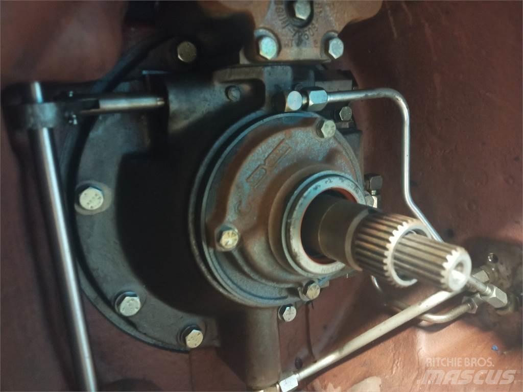 Ford 655 Предаване