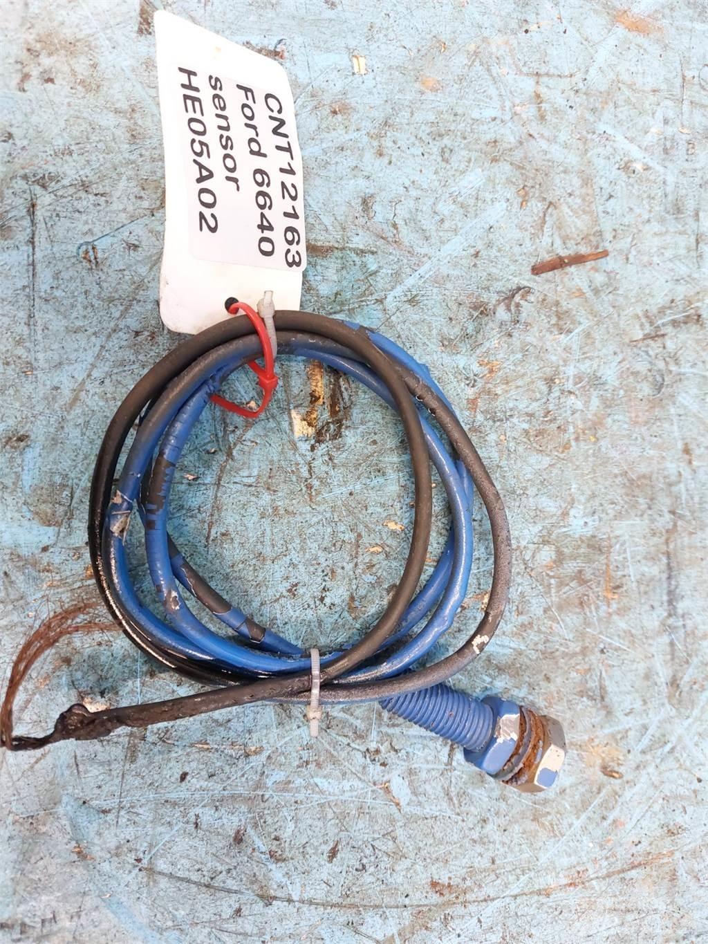 Ford 6640 Електроники