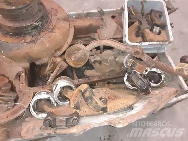 Ford 678HTA Двигатели