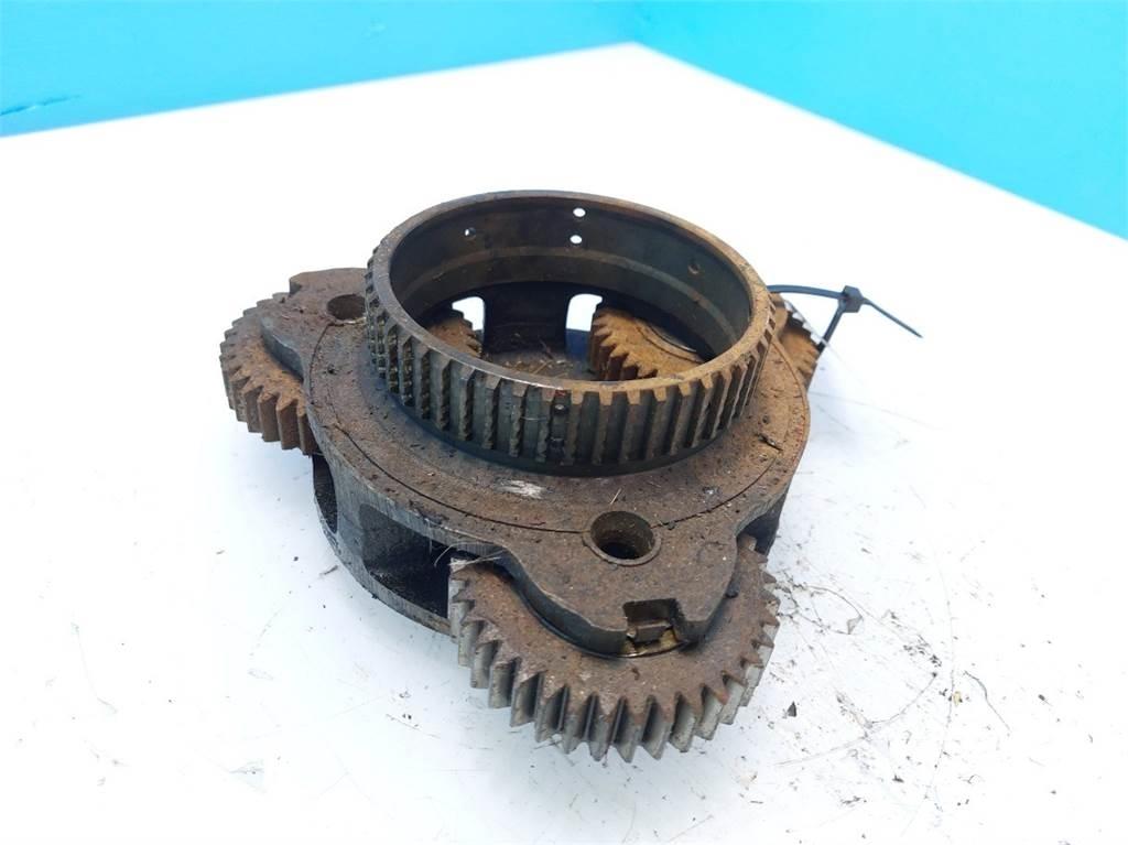 Ford 8210 Предаване