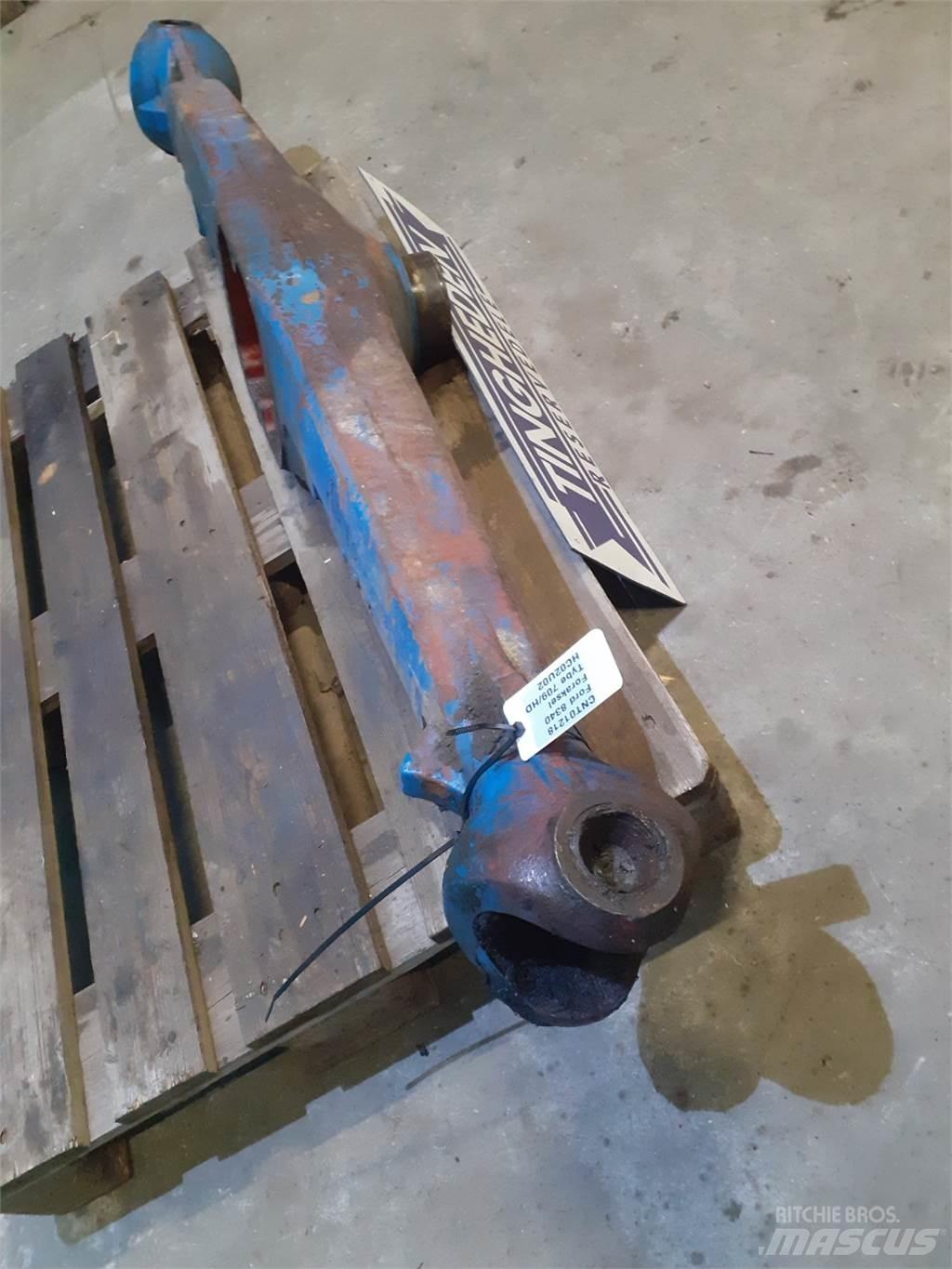 Ford 8340 Други аксесоари за трактори