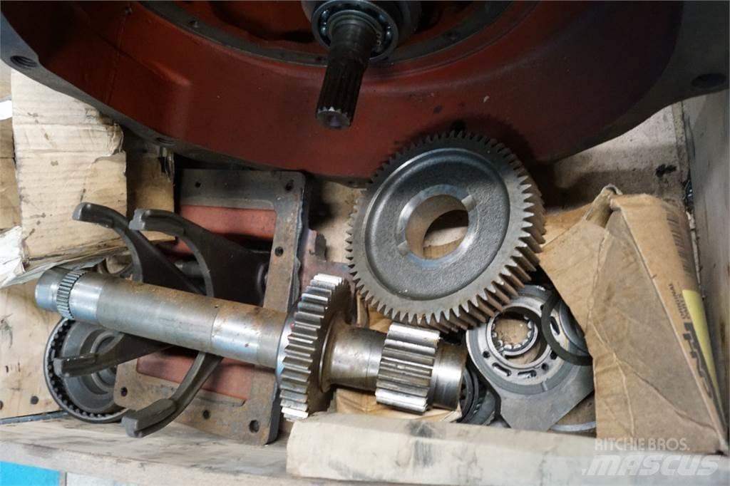 Ford 8340 Предаване