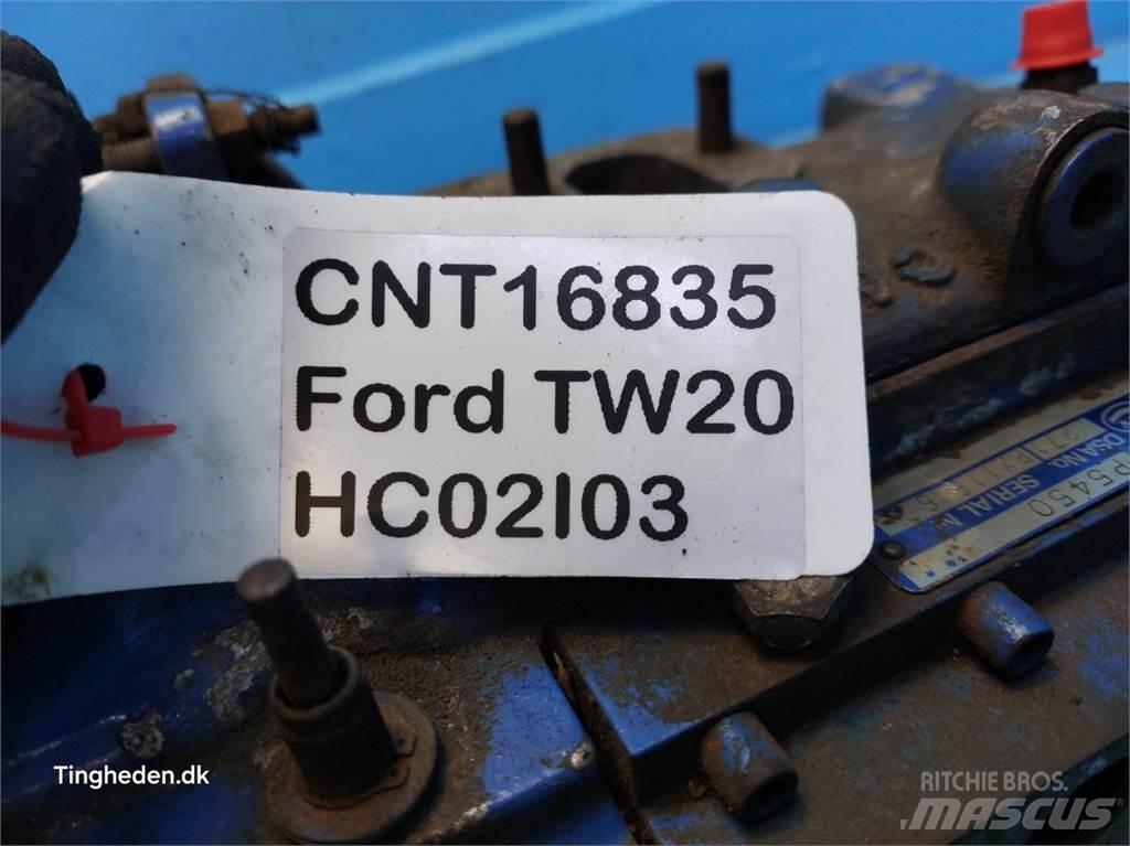 Ford TW20 Двигатели