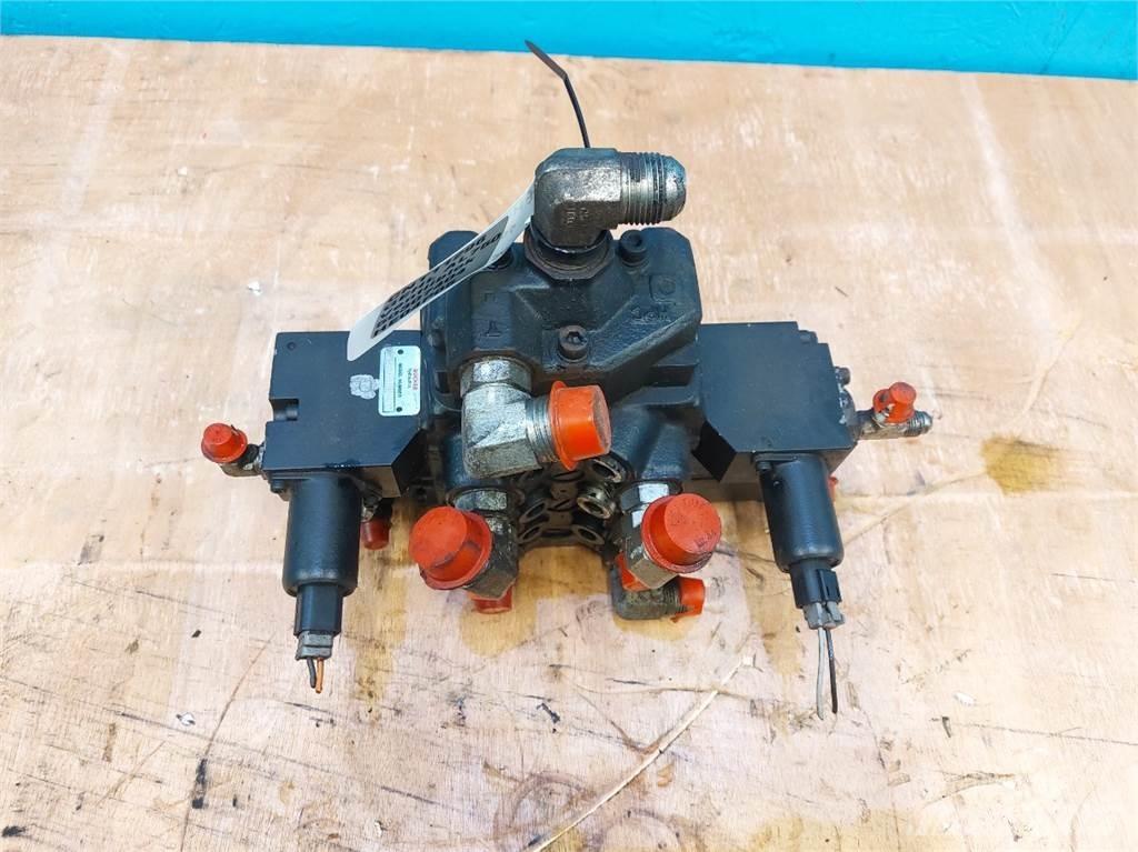 Gehl AL750 Хидравлични