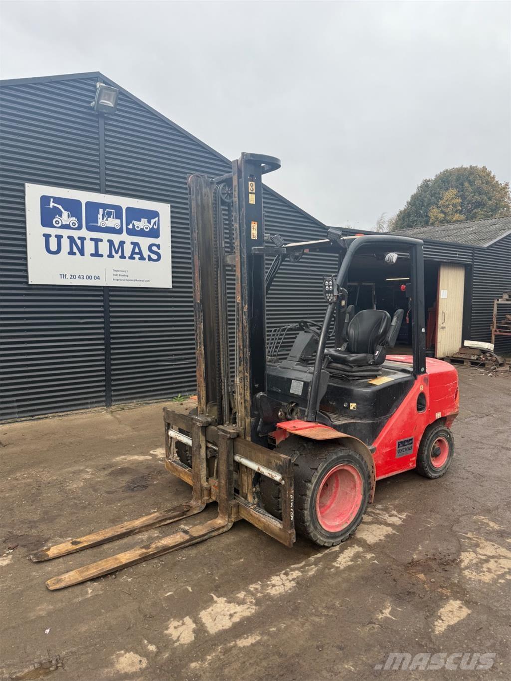 Hangcha CPCD30 Дизелови камиони