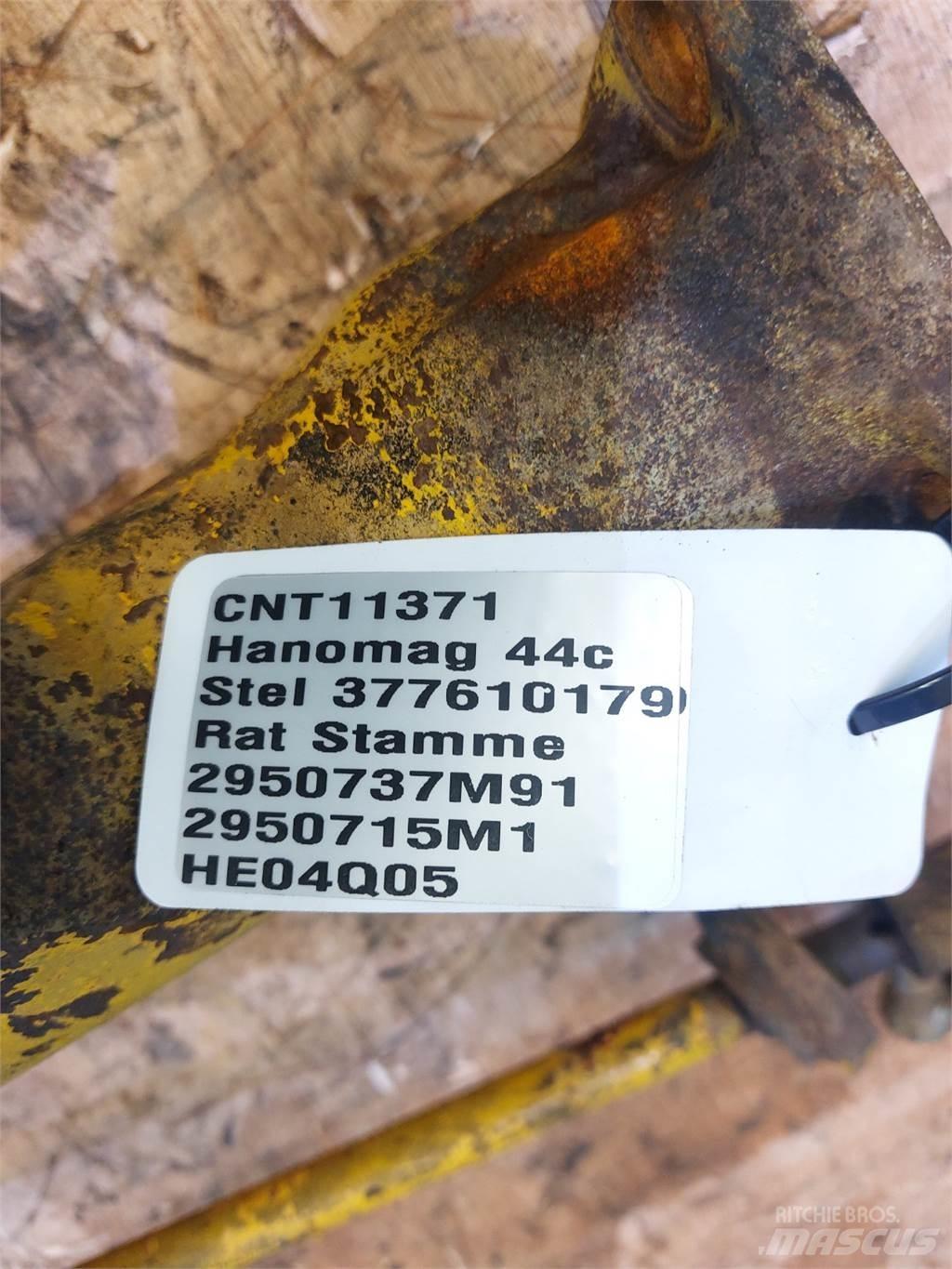  Hannonag 44C Кабина