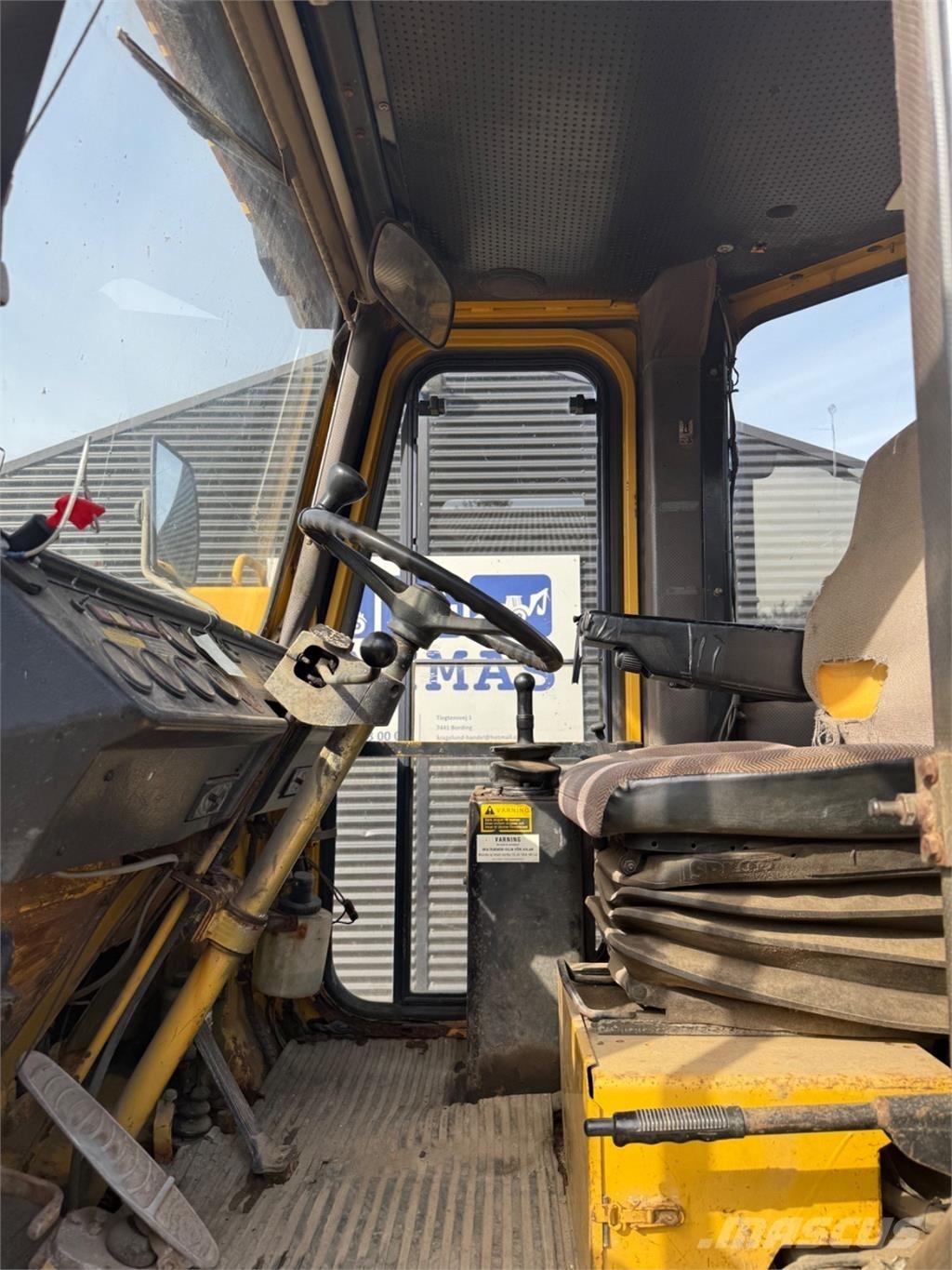 Hanomag 44D Колесни товарачи
