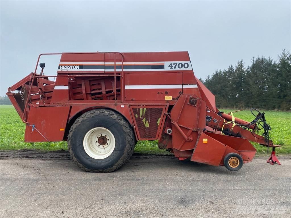 Hesston 4700 Балопреси квадратни
