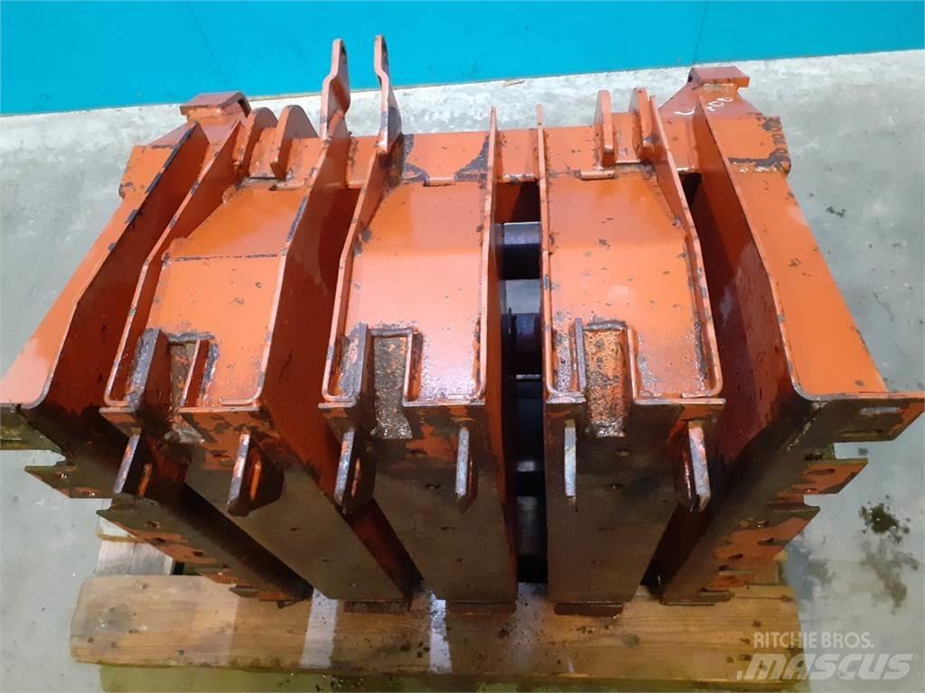 Hesston 4700 Друга техника за жънене на фураж