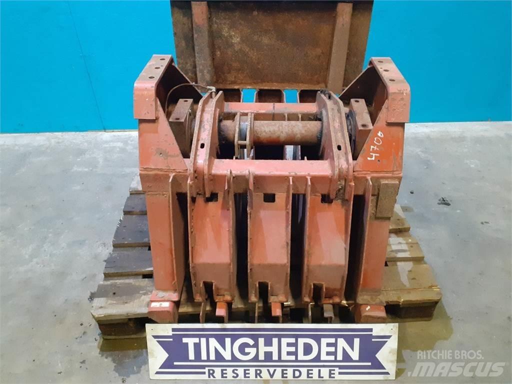 Hesston 4700 Друга техника за жънене на фураж