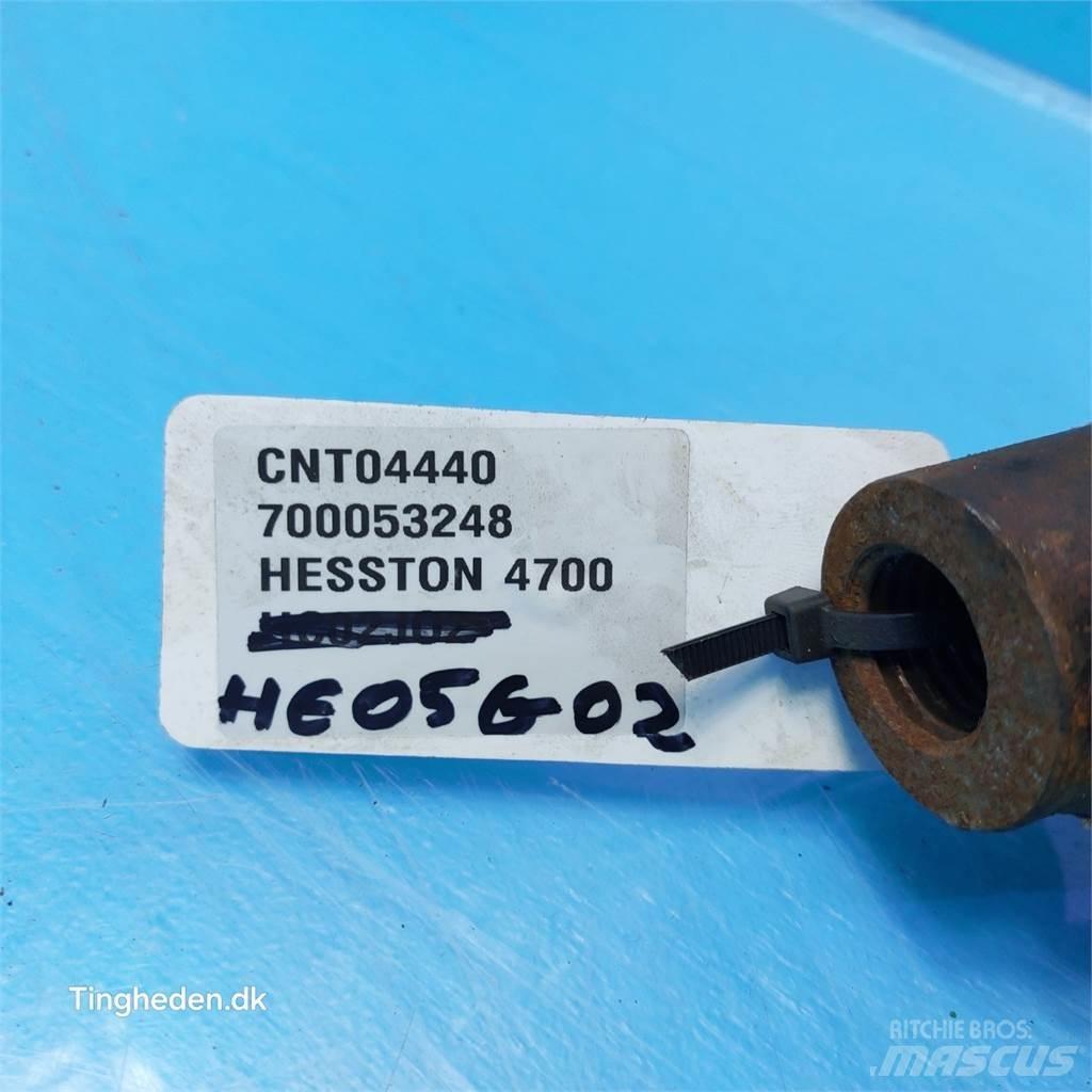 Hesston 4700 Друга техника за жънене на фураж