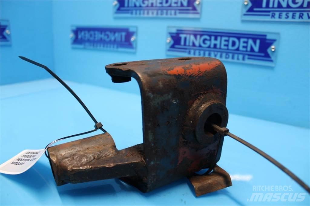 Hesston 4700 Друга техника за жънене на фураж