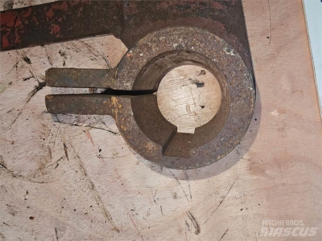 Hesston 4700 Друга техника за жънене на фураж