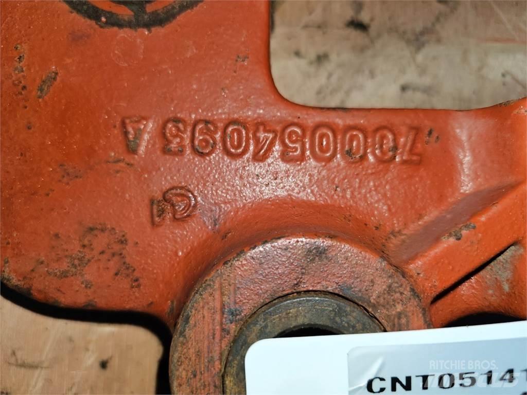 Hesston 4700 Стяги за бали