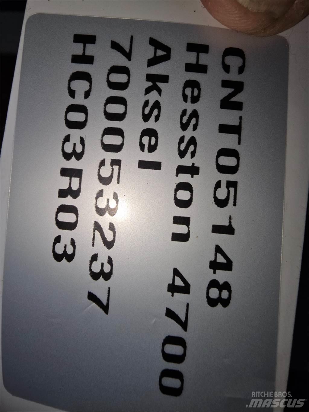 Hesston 4700 Друга техника за жънене на фураж