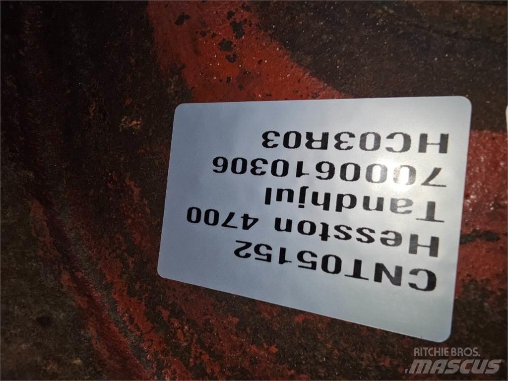 Hesston 4700 Друга техника за жънене на фураж