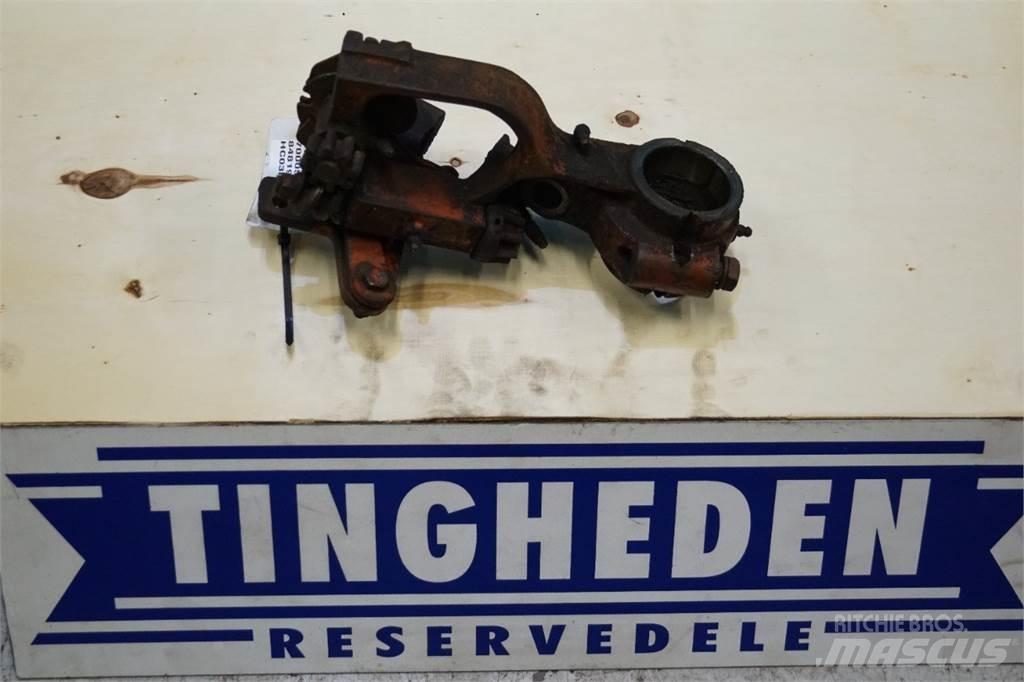 Hesston 4700 Друга техника за жънене на фураж