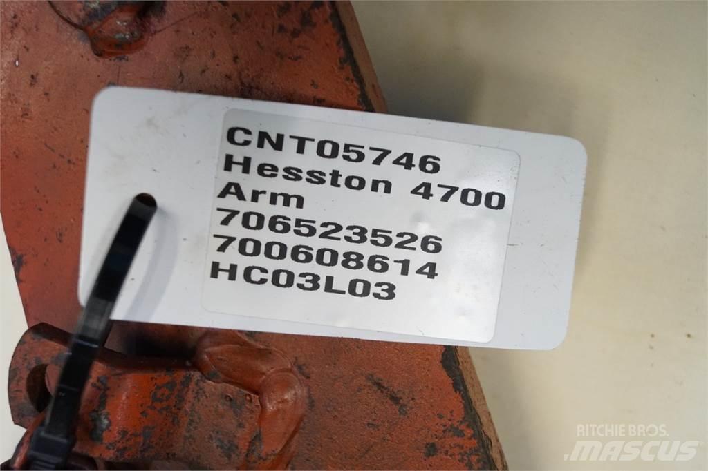 Hesston 4700 Друга техника за жънене на фураж