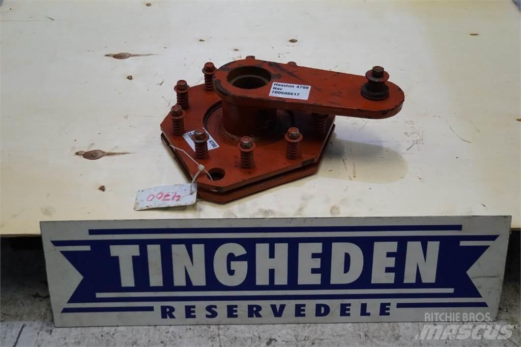 Hesston 4700 Друга техника за жънене на фураж