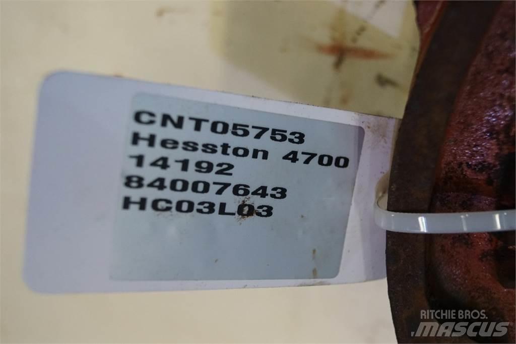 Hesston 4700 Друга техника за жънене на фураж